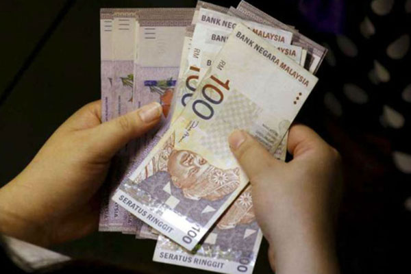 Malaysia tăng lương tối thiểu cho người lao động